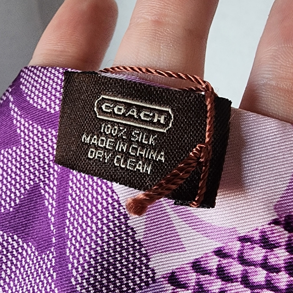✨️NWT✨️ Coach Vintage Hampton Patchwork Y2K 100% Silk Skinny Scarf, 2006 - Picture 5 of 8